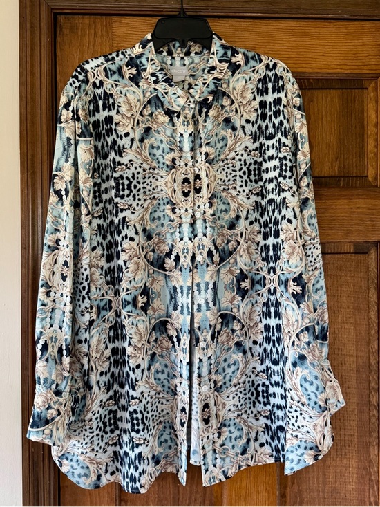 Chico's Tops - Chico's Blue and Cream Ornate Print Button-Down Shirt (Chico’s size 4)